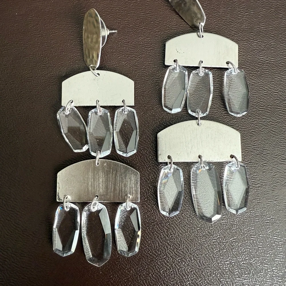 Kendra Scott Silver and Clear Chandelier Dangle Earrings - Picture 6 of 7
